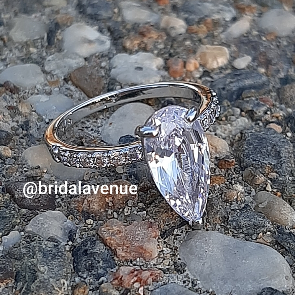 Silver Simulated Diamonds Teardrop Ring - Picture 8 of 8